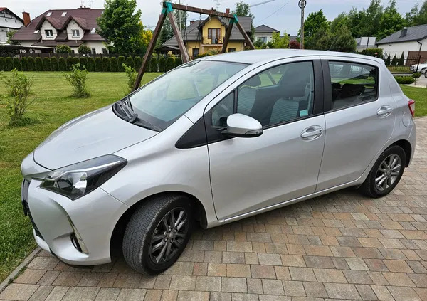 toyota yaris małopolskie Toyota Yaris cena 55000 przebieg: 33000, rok produkcji 2019 z Jordanów